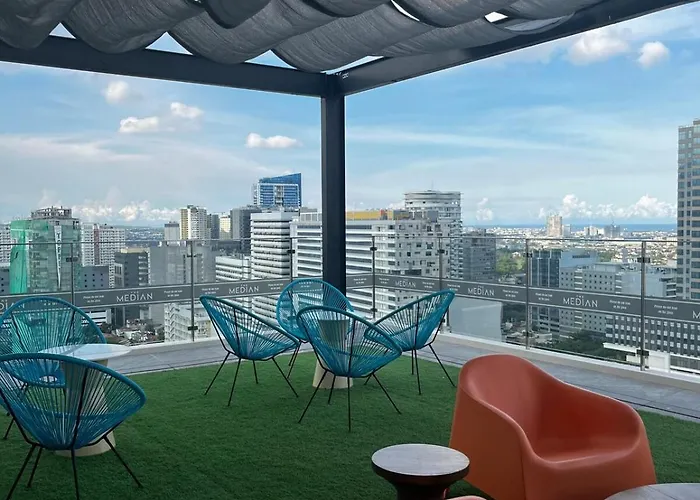 Modern At The Median, Lahug Cebu