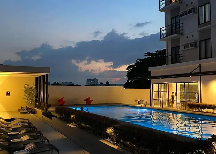 Modern At The Median, Lahug Cebu